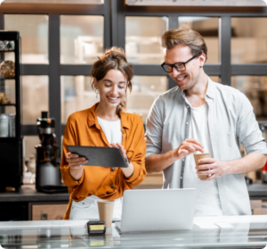 homme et femme collaboration